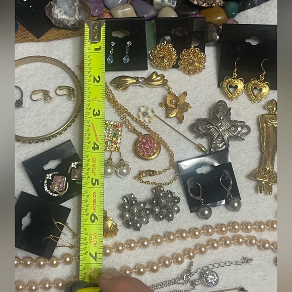 30 Piece Jewelry Lot - Picture 14 of 16